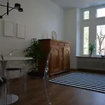 Numbersixteen Apartment