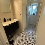 Apartment Numbersixteen *