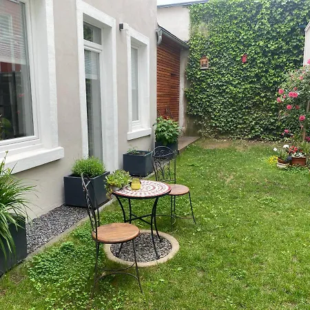 شقة Numbersixteen