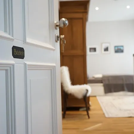 Numbersixteen Trevír