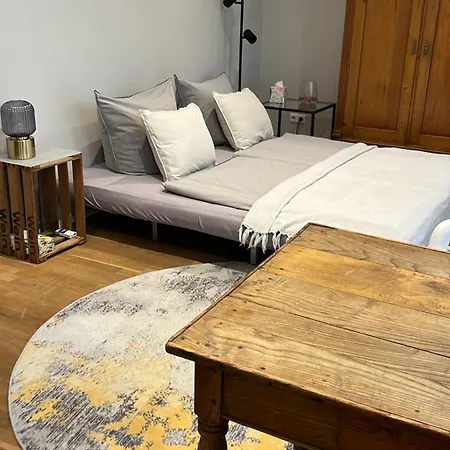 Numbersixteen شقة *